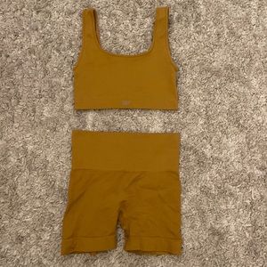 Set Active Sculptflex Bra and Short